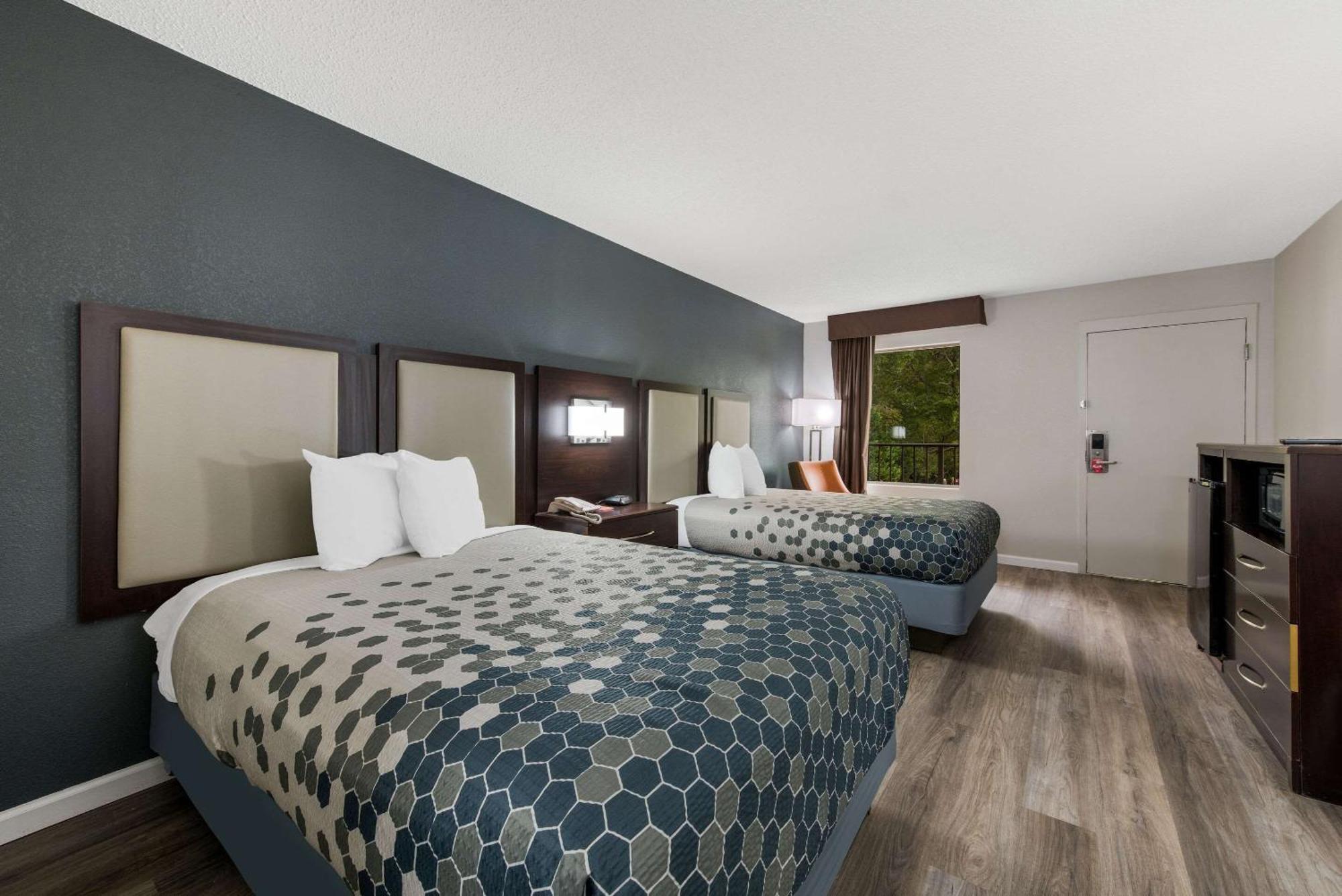 Econo Lodge Cheraw Market Street Buitenkant foto