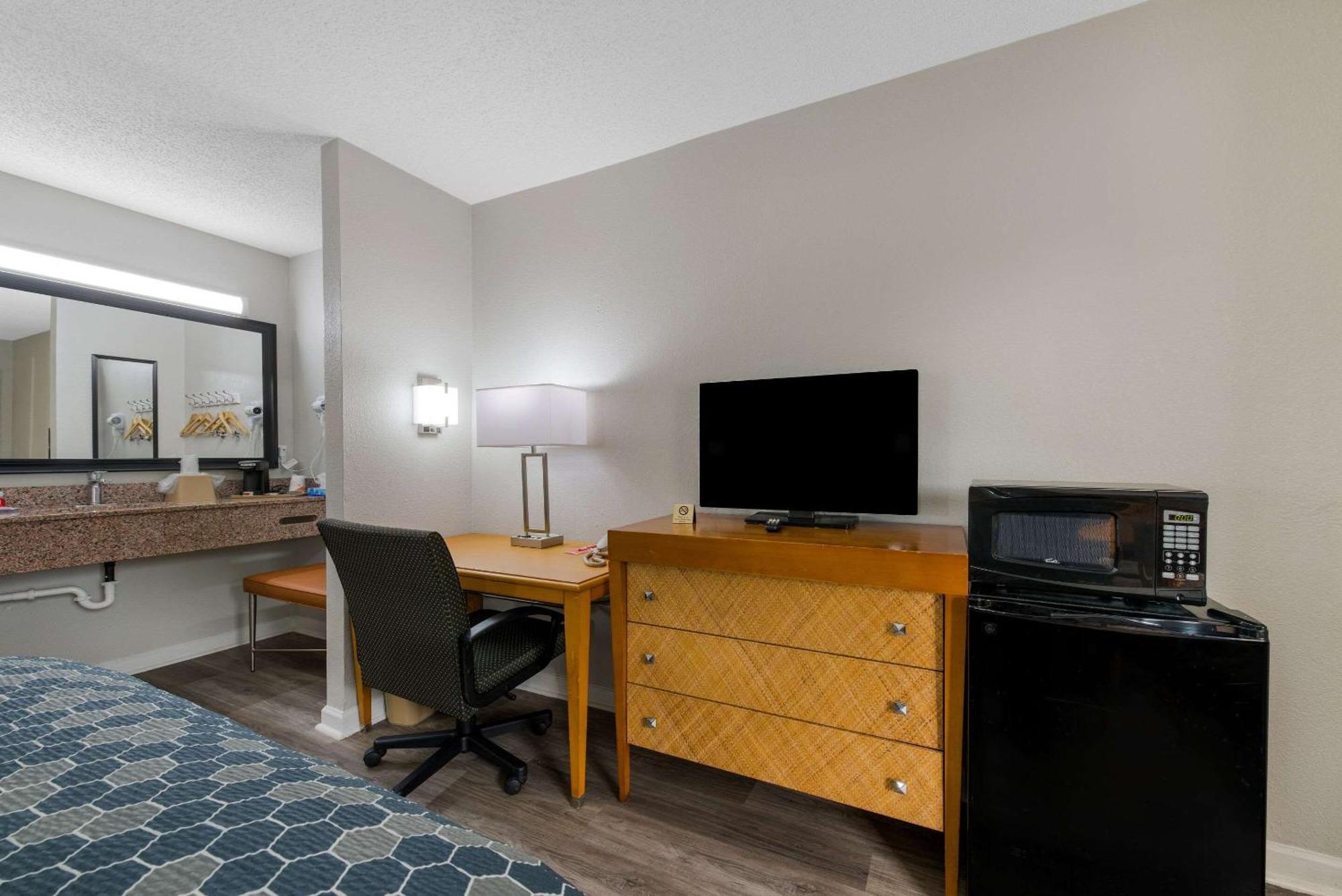 Econo Lodge Cheraw Market Street Buitenkant foto