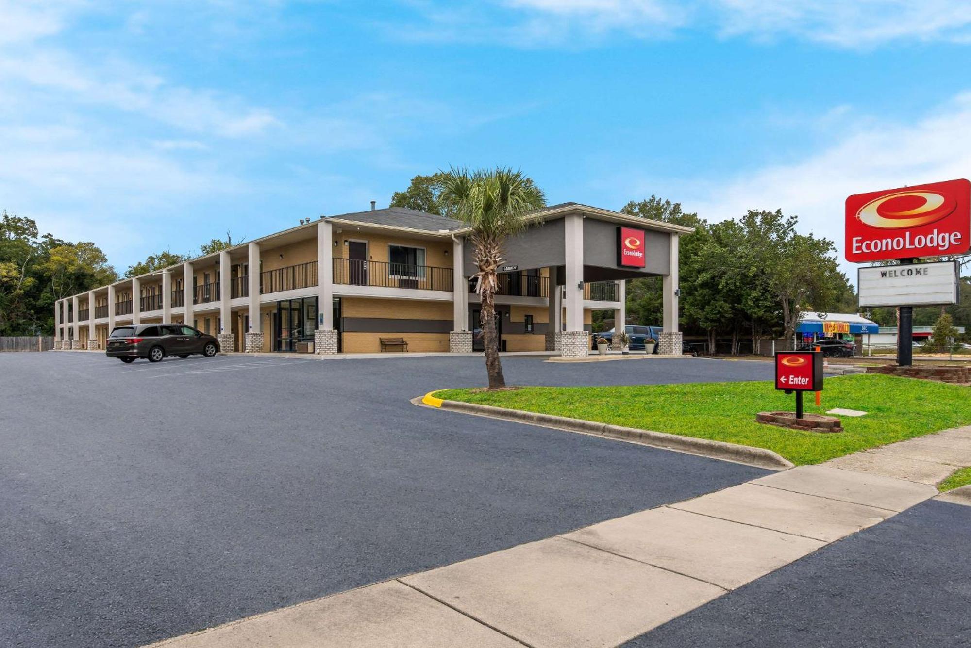 Econo Lodge Cheraw Market Street Buitenkant foto
